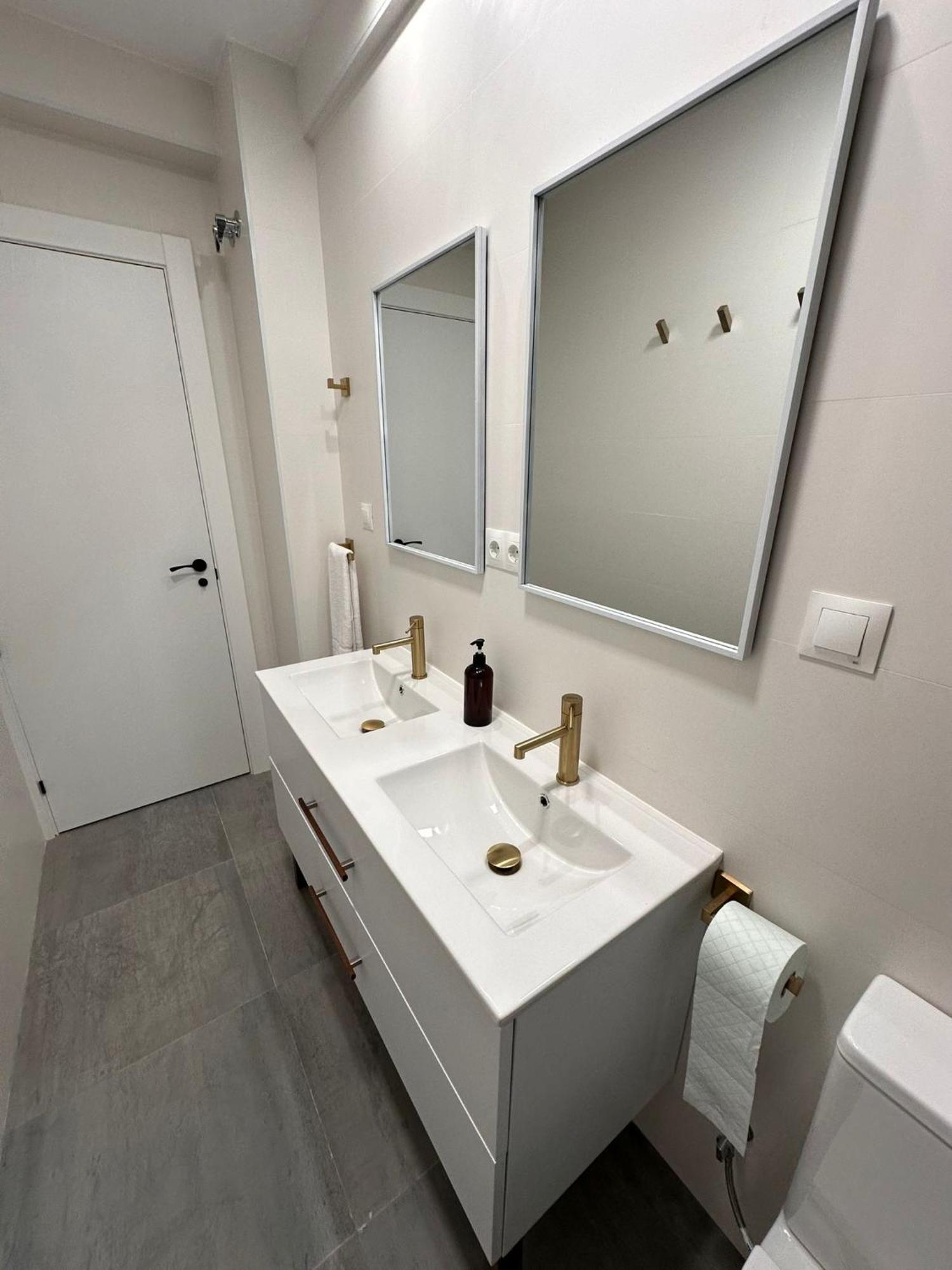 Gran Ritz Apartamentos Especial Terraza Exclusiva C Zenete Málaga Eksteriør billede